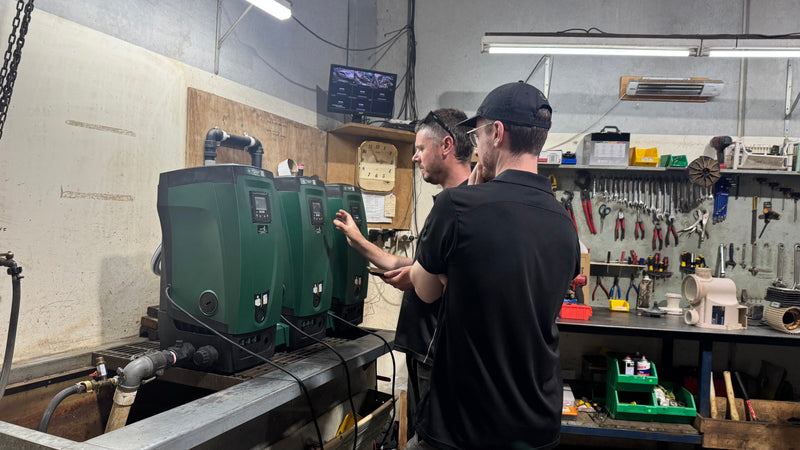 What is the flow rate of the DAB Esybox?